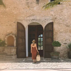 Rural Es Riquers , Porreras España